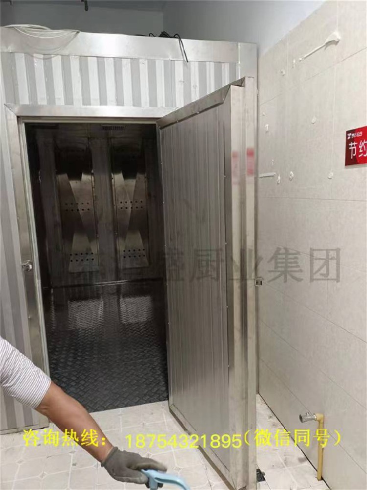 大型醒發(fā)室安裝現(xiàn)場(chǎng)，用于醒發(fā)饅頭、包子之類(lèi)的面食